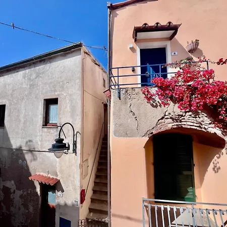 Apartment Il Portone Blu - Elba Affitti *